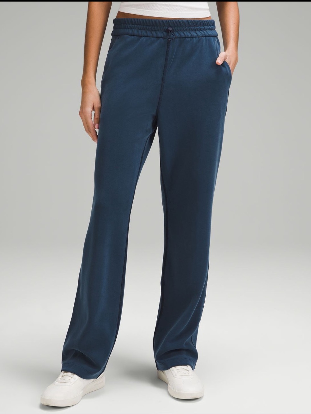 lululemon Women's Softstreme High-Rise Regular Length Navy Blue Pants 6